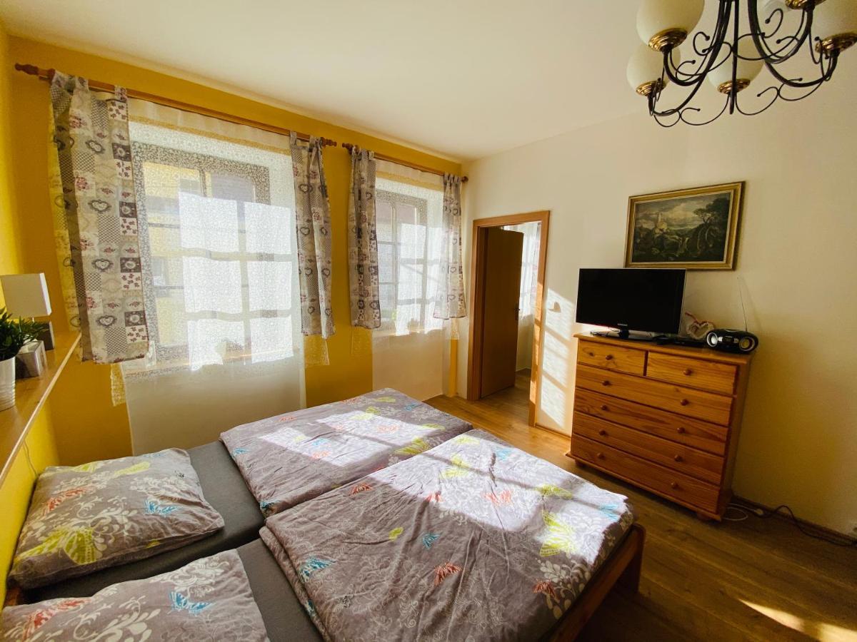 Apartman Pod Bozim Darem Jachymov Luaran gambar